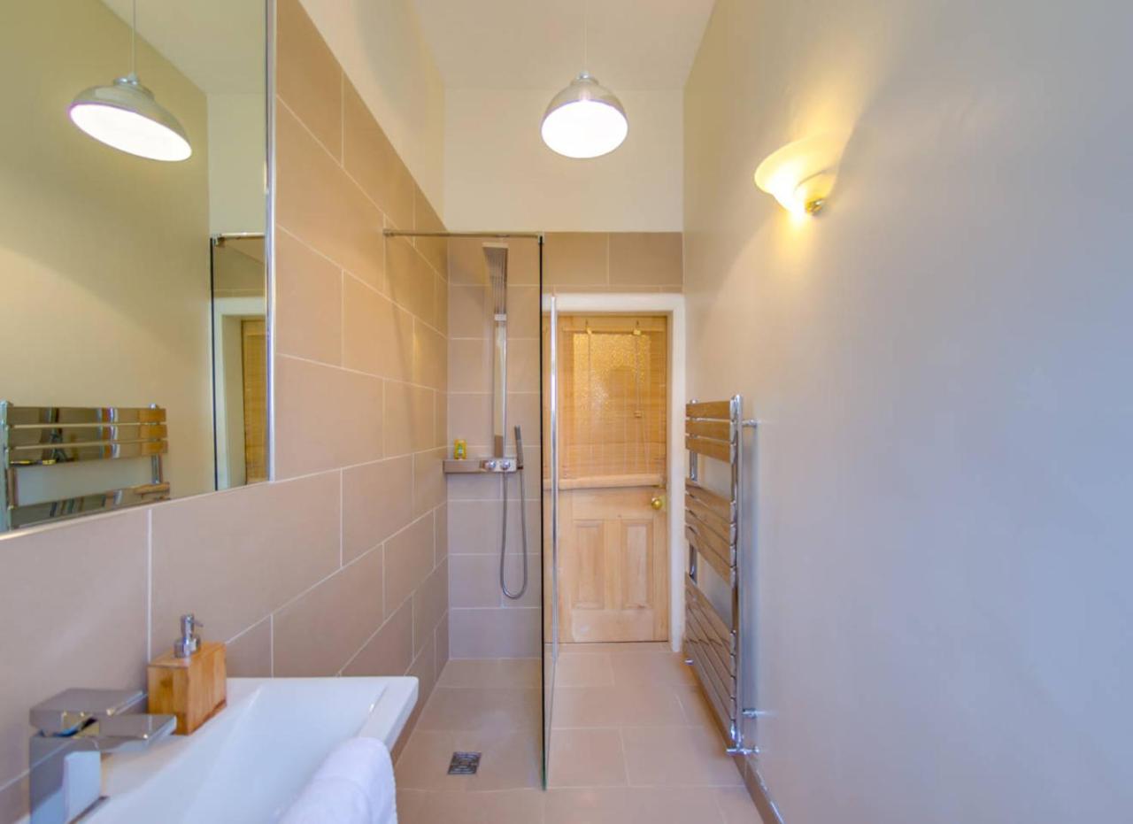 Joivy Spacious Apartment Next To The Meadows Единбург Екстериор снимка