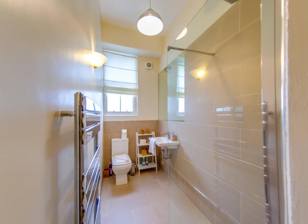 Joivy Spacious Apartment Next To The Meadows Единбург Екстериор снимка